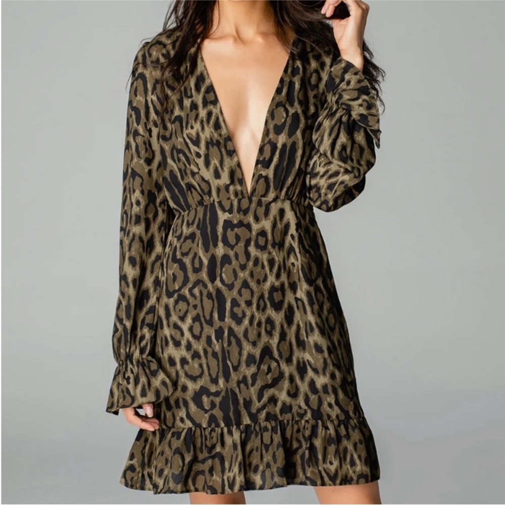Buddy Love Alicia Bear Cat Long Sleeve Mini Dress SZ S NWT - Picture 1 of 5
